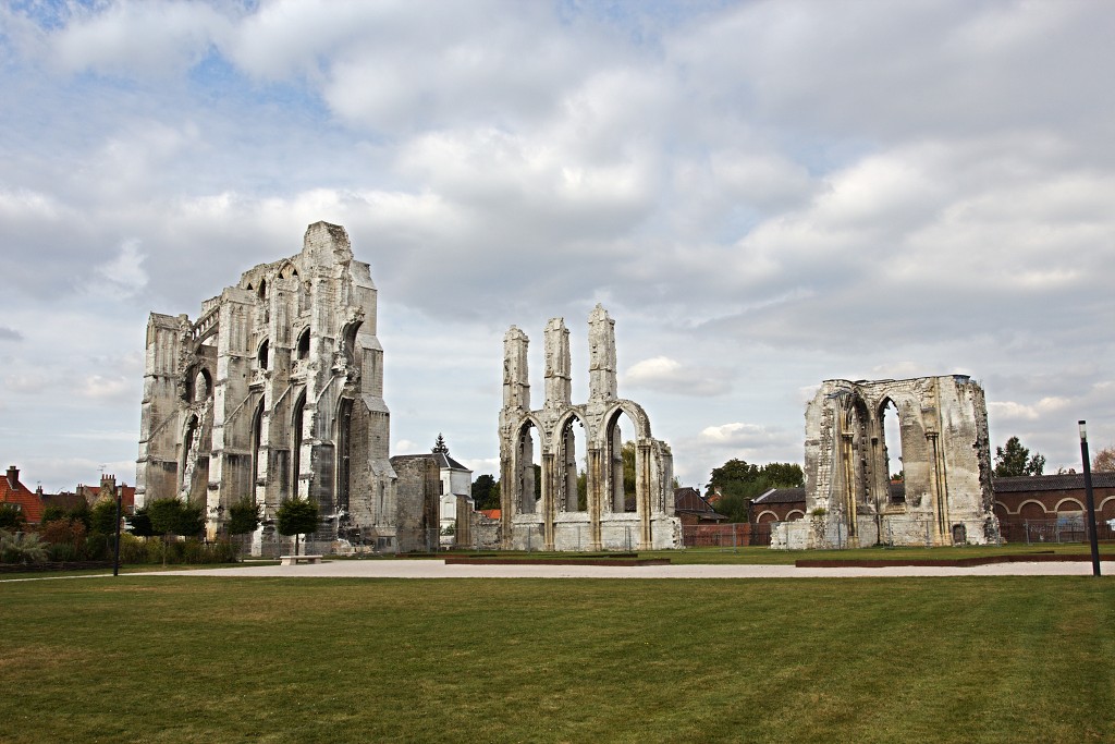 Sint-Bertinusabdij abdij sint omaars saint omer hdr ruine klooster bertinus abt rooms religie religion abbaye katholiek